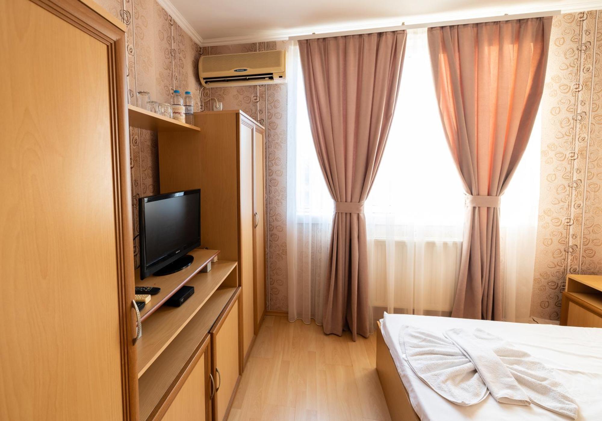 Hotel Kibor Gulubovo  Εξωτερικό φωτογραφία