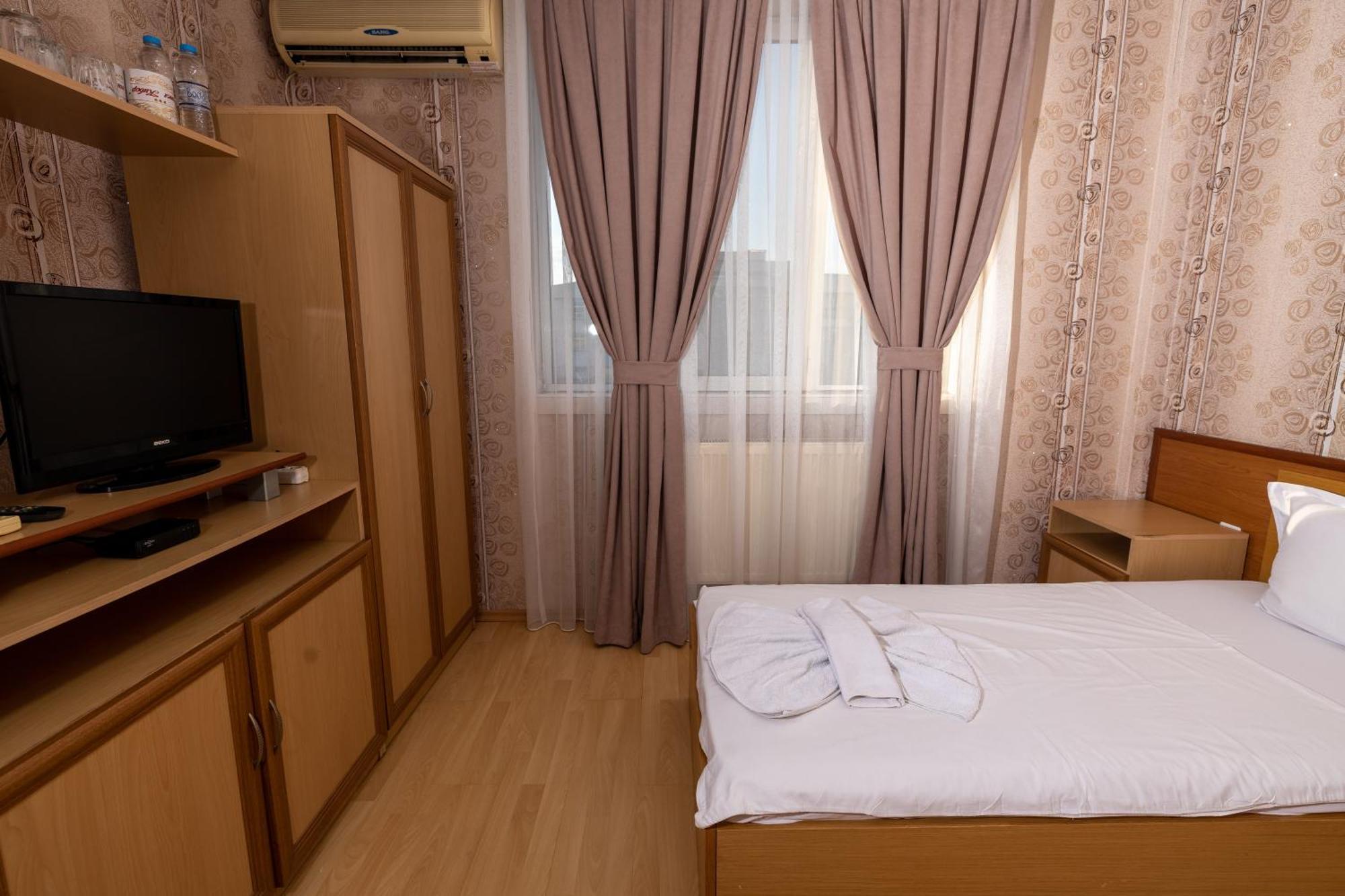Hotel Kibor Gulubovo  Εξωτερικό φωτογραφία