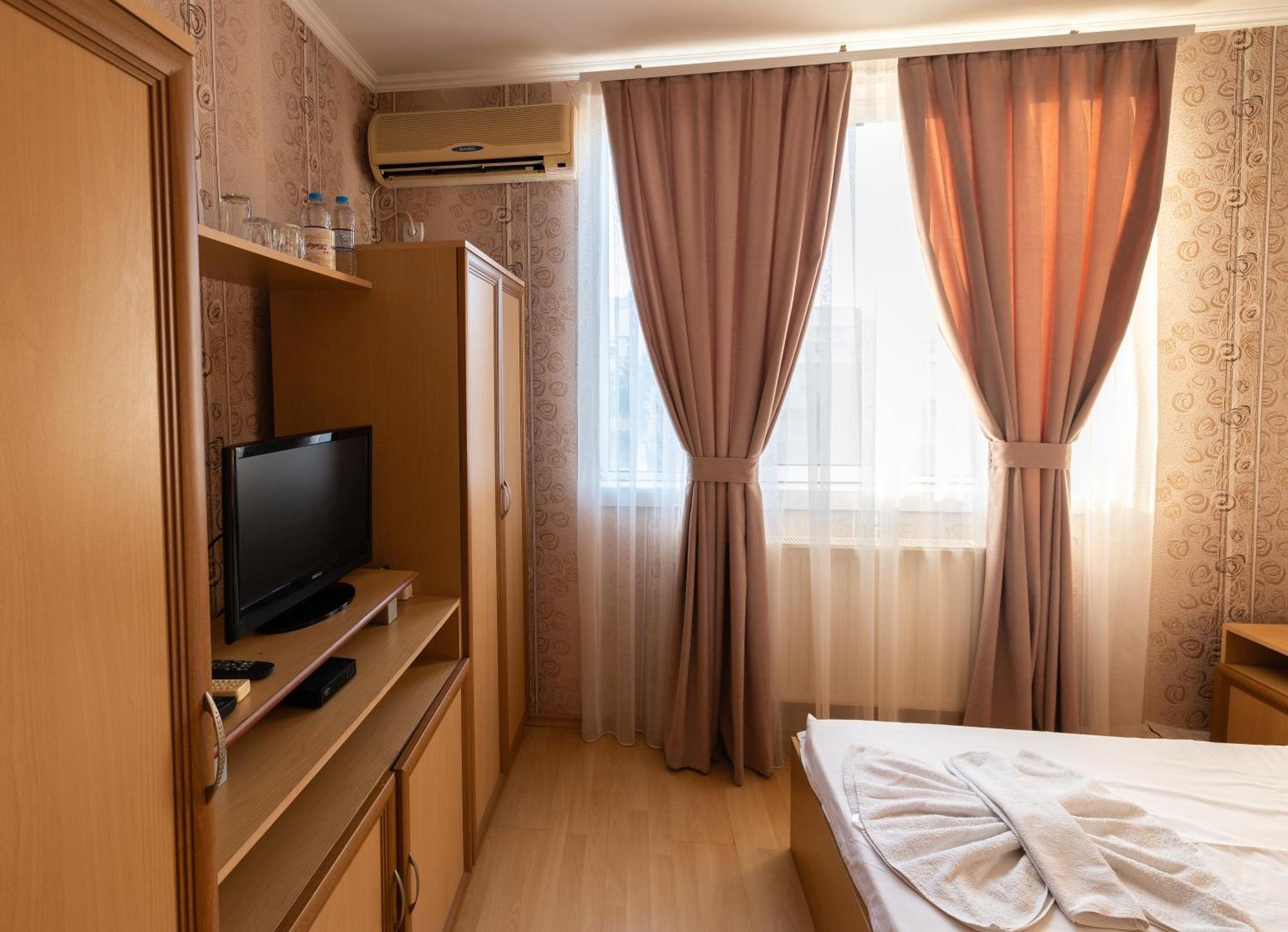 Hotel Kibor Gulubovo  Εξωτερικό φωτογραφία
