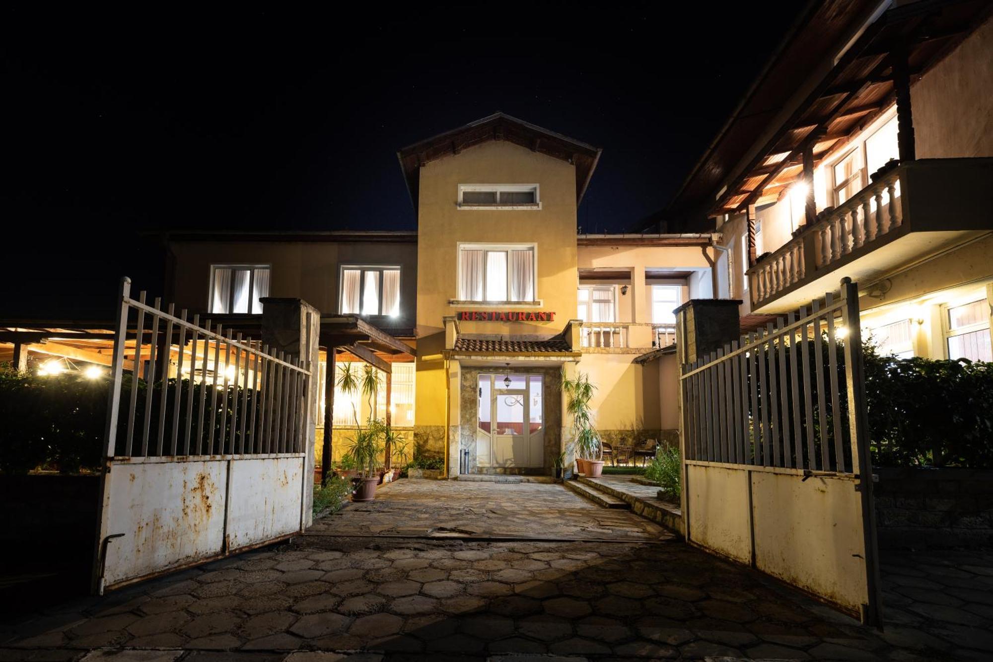 Hotel Kibor Gulubovo  Εξωτερικό φωτογραφία
